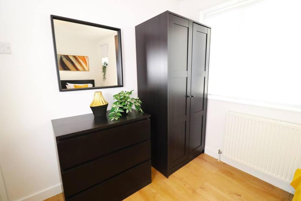 Hutchcomb Villa, 4 Bed Luxury House,Oxford+Parking المظهر الخارجي الصورة