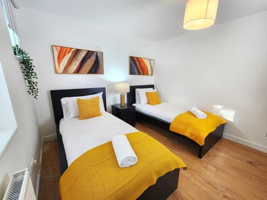 Hutchcomb Villa, 4 Bed Luxury House,Oxford+Parking المظهر الخارجي الصورة